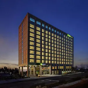 ホテル Ibis Styles Ambassador Airport T2